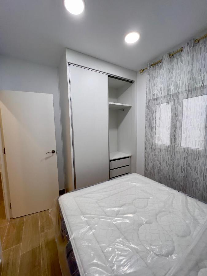 Rockside Residences Suites La Linea La Línea de la Concepción Esterno foto